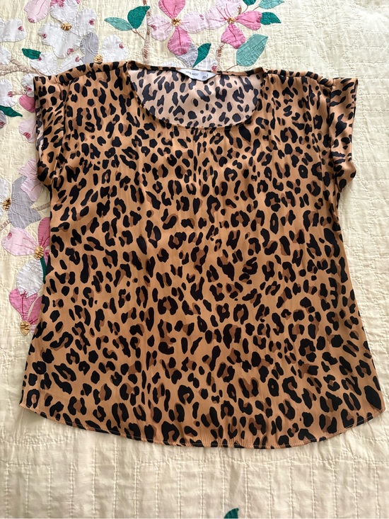 Nine West Tops - Leopard Print Cap Sleeve Blouse - Brown/Black
